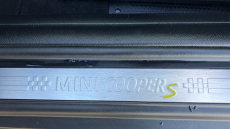 MINI Hatchback 135kW Cooper S Level 3 33kWh 3dr Auto Electric Hatchback